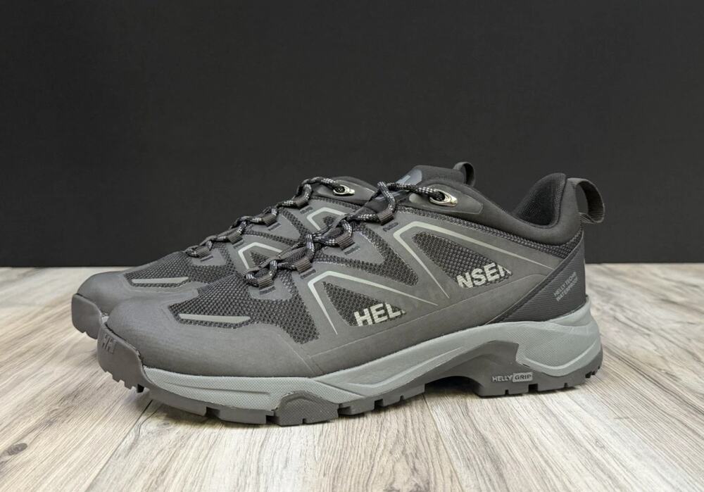 Helly Hansen Cascade Low HT Waterproof Hiking Shoes Black Mens Size 10 NEW